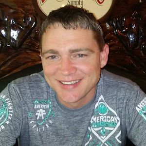 Meet your Posher, Casey